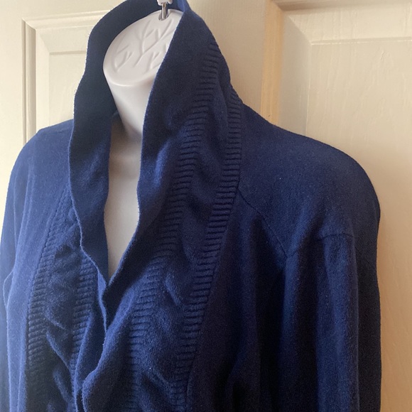 Long ruffled cardigan navy blue - Picture 4 of 7